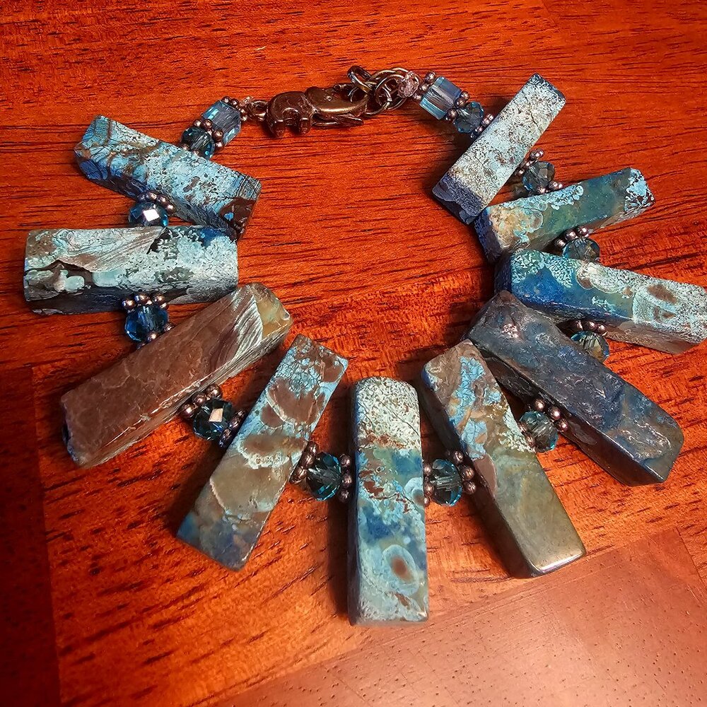 Labradorite gemstone bracelet